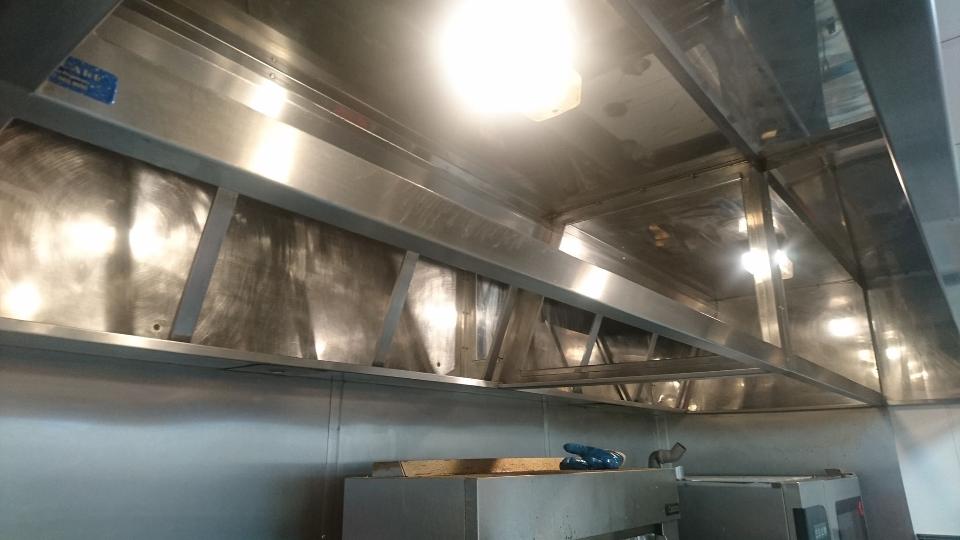 Kitchen Canopy Cleaning Wakefield 